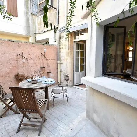 Apartment La Lume - Clim Et Terrasse Arles